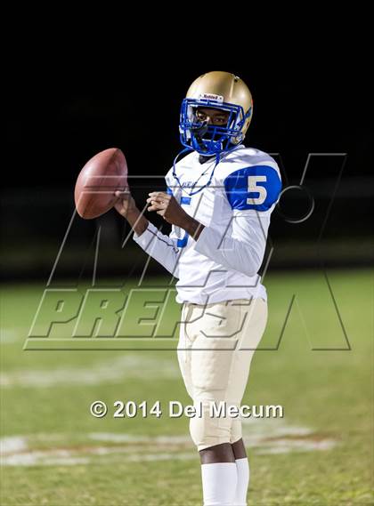 Thumbnail 3 in Mainland @ South Fort Myers (FHSAA 6A Playoff) photogallery.