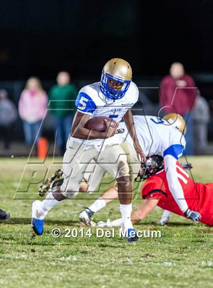 Thumbnail 2 in Mainland @ South Fort Myers (FHSAA 6A Playoff) photogallery.
