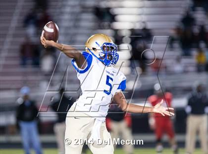 Thumbnail 2 in Mainland @ South Fort Myers (FHSAA 6A Playoff) photogallery.