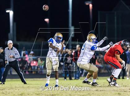 Thumbnail 1 in Mainland @ South Fort Myers (FHSAA 6A Playoff) photogallery.