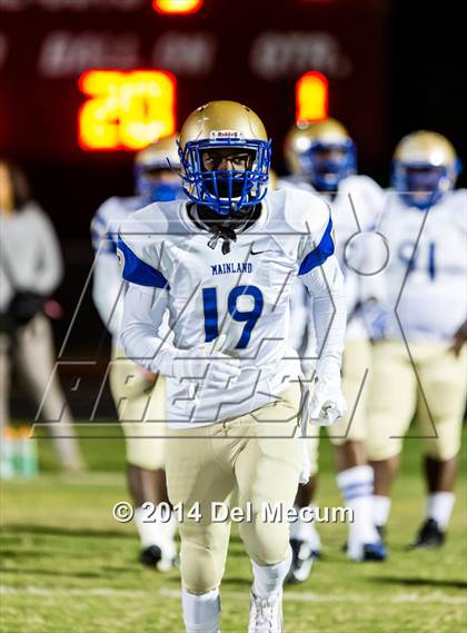 Thumbnail 2 in Mainland @ South Fort Myers (FHSAA 6A Playoff) photogallery.