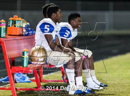 Thumbnail 2 in Mainland @ South Fort Myers (FHSAA 6A Playoff) photogallery.