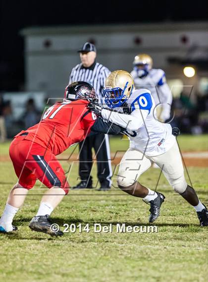 Thumbnail 1 in Mainland @ South Fort Myers (FHSAA 6A Playoff) photogallery.