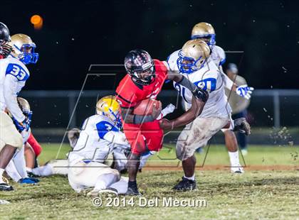 Thumbnail 2 in Mainland @ South Fort Myers (FHSAA 6A Playoff) photogallery.