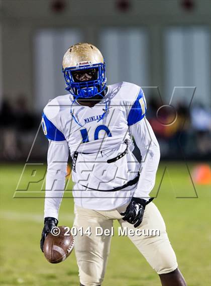 Thumbnail 2 in Mainland @ South Fort Myers (FHSAA 6A Playoff) photogallery.