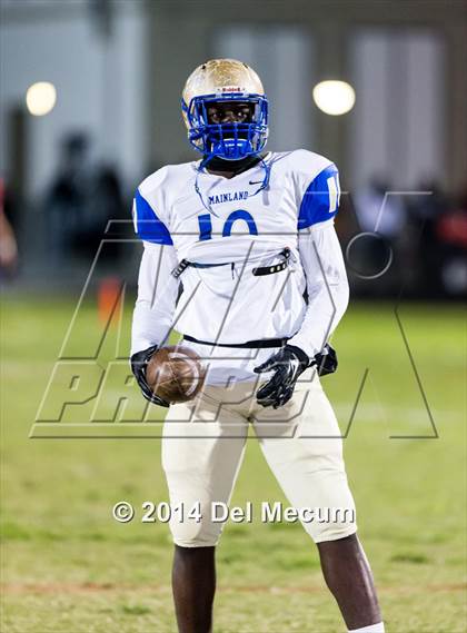Thumbnail 1 in Mainland @ South Fort Myers (FHSAA 6A Playoff) photogallery.