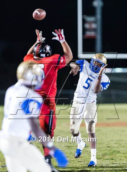 Thumbnail 1 in Mainland @ South Fort Myers (FHSAA 6A Playoff) photogallery.