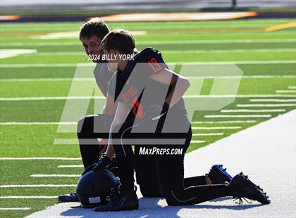 Thumbnail 2 in Cooper vs Grand Saline photogallery.