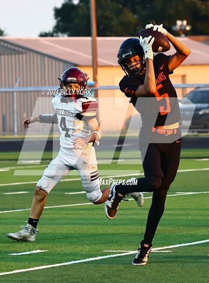 Thumbnail 1 in Cooper vs Grand Saline photogallery.