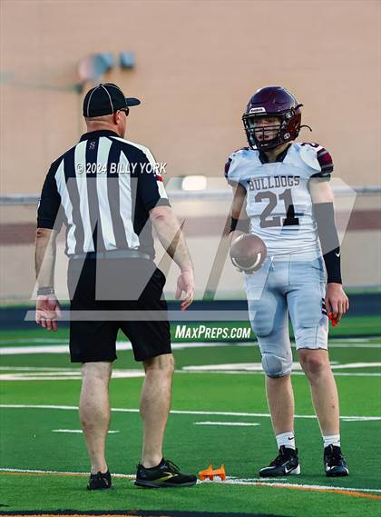 Thumbnail 1 in Cooper vs Grand Saline photogallery.