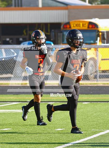 Thumbnail 3 in Cooper vs Grand Saline photogallery.