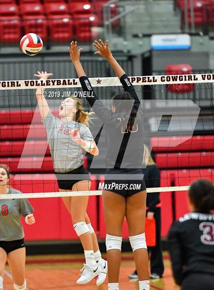 Thumbnail 2 in Lewisville @ Coppell photogallery.
