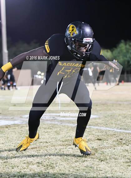 Thumbnail 3 in Saguaro vs. Salpointe Catholic (AIA 4A Semifinal) photogallery.