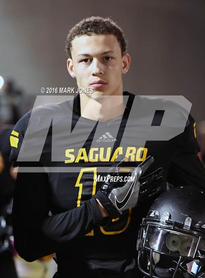 Thumbnail 3 in Saguaro vs. Salpointe Catholic (AIA 4A Semifinal) photogallery.