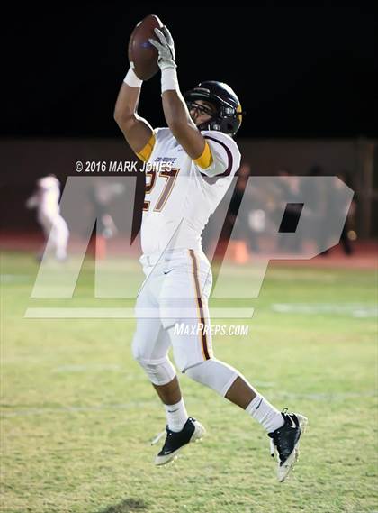 Thumbnail 1 in Saguaro vs. Salpointe Catholic (AIA 4A Semifinal) photogallery.