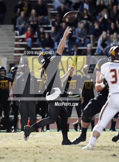 Thumbnail 1 in Saguaro vs. Salpointe Catholic (AIA 4A Semifinal) photogallery.