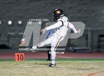 Thumbnail 3 in Saguaro vs. Salpointe Catholic (AIA 4A Semifinal) photogallery.