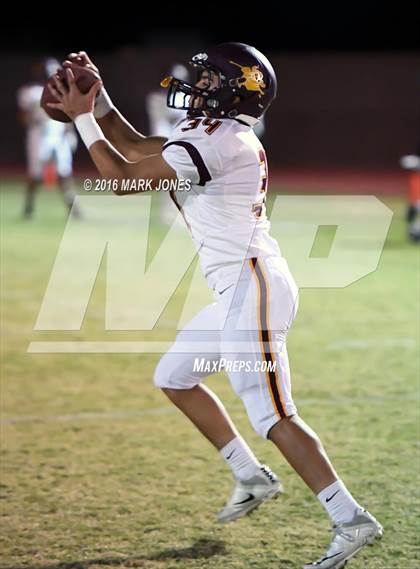 Thumbnail 2 in Saguaro vs. Salpointe Catholic (AIA 4A Semifinal) photogallery.