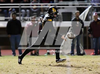 Thumbnail 2 in Saguaro vs. Salpointe Catholic (AIA 4A Semifinal) photogallery.
