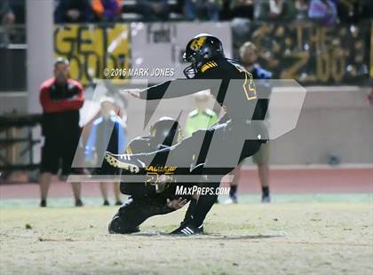 Thumbnail 3 in Saguaro vs. Salpointe Catholic (AIA 4A Semifinal) photogallery.
