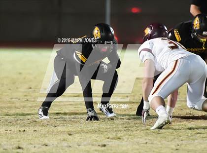 Thumbnail 2 in Saguaro vs. Salpointe Catholic (AIA 4A Semifinal) photogallery.