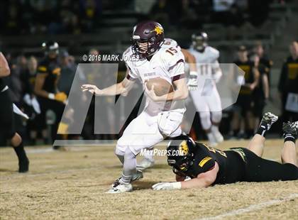 Thumbnail 2 in Saguaro vs. Salpointe Catholic (AIA 4A Semifinal) photogallery.