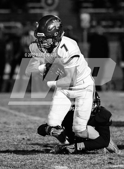 Thumbnail 3 in Saguaro vs. Salpointe Catholic (AIA 4A Semifinal) photogallery.