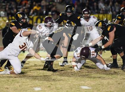 Thumbnail 3 in Saguaro vs. Salpointe Catholic (AIA 4A Semifinal) photogallery.