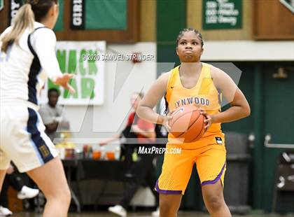 Thumbnail 3 in Heritage vs. Lynwood (MLK Showcase) photogallery.