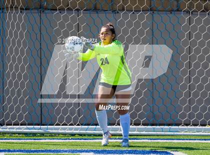 Thumbnail 1 in Boerne vs Celina  (UIL 4A Soccer Semifinal) photogallery.