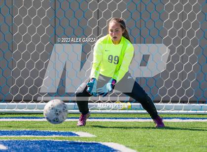 Thumbnail 2 in Boerne vs Celina  (UIL 4A Soccer Semifinal) photogallery.