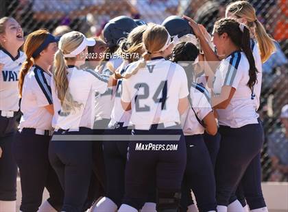 Thumbnail 3 in Chatfield vs. Valor Christian (CHSAA 5A First Round) photogallery.