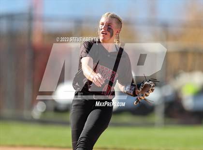 Thumbnail 2 in Chatfield vs. Valor Christian (CHSAA 5A First Round) photogallery.