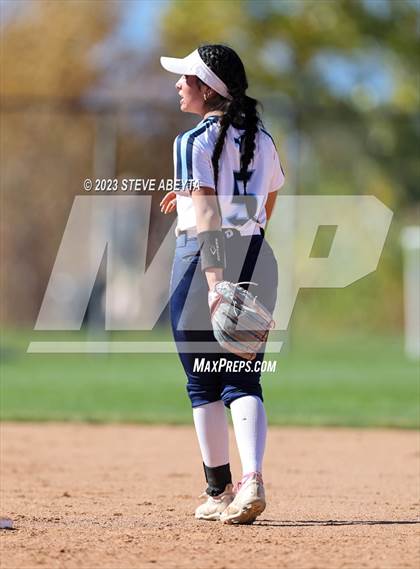 Thumbnail 3 in Chatfield vs. Valor Christian (CHSAA 5A First Round) photogallery.