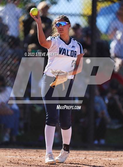 Thumbnail 2 in Chatfield vs. Valor Christian (CHSAA 5A First Round) photogallery.