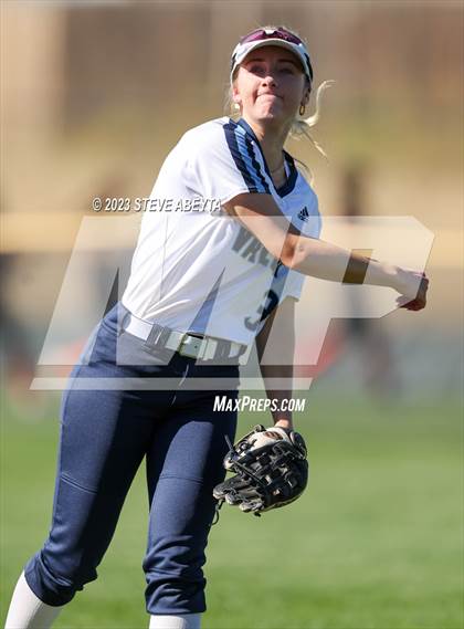 Thumbnail 2 in Chatfield vs. Valor Christian (CHSAA 5A First Round) photogallery.