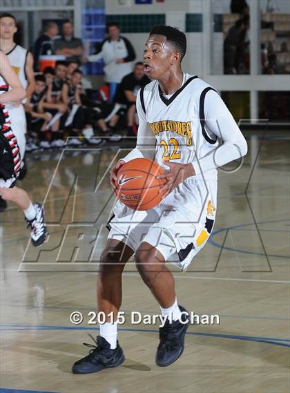 Thumbnail 3 in Grants vs. Cabrillo (MaxPreps Holiday Classic) photogallery.
