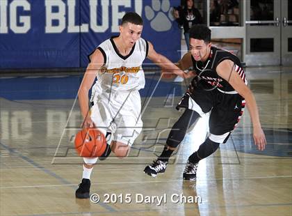 Thumbnail 1 in Grants vs. Cabrillo (MaxPreps Holiday Classic) photogallery.