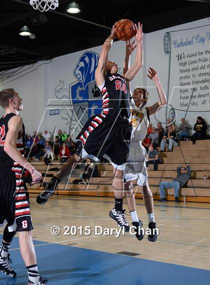 Thumbnail 2 in Grants vs. Cabrillo (MaxPreps Holiday Classic) photogallery.