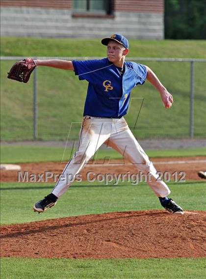 Thumbnail 3 in Gibbs vs. Gatlinburg-Pittman photogallery.