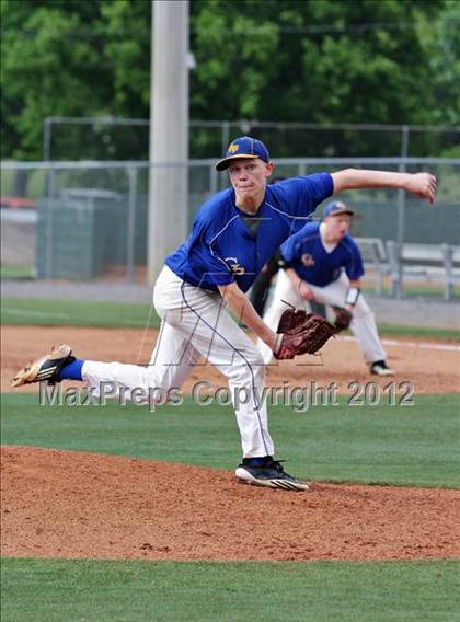 Thumbnail 2 in Gibbs vs. Gatlinburg-Pittman photogallery.