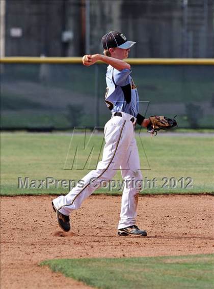 Thumbnail 2 in Gibbs vs. Gatlinburg-Pittman photogallery.
