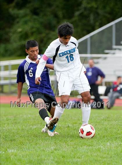 Thumbnail 3 in Lincoln @ Edgemont photogallery.