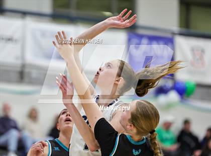 Thumbnail 3 in Farmington @ Syracuse photogallery.