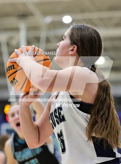 Thumbnail 3 in Farmington @ Syracuse photogallery.