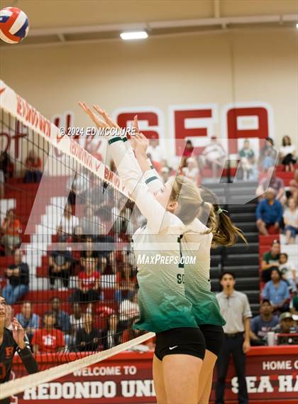 Thumbnail 1 in South @ Redondo Union photogallery.