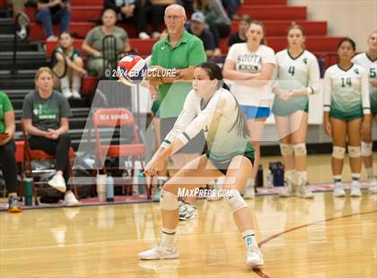 Thumbnail 2 in South @ Redondo Union photogallery.