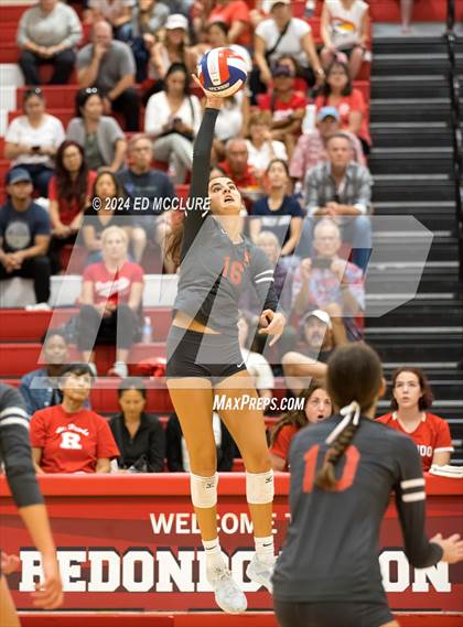 Thumbnail 1 in South @ Redondo Union photogallery.