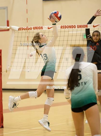 Thumbnail 1 in South @ Redondo Union photogallery.