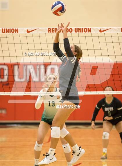 Thumbnail 2 in South @ Redondo Union photogallery.